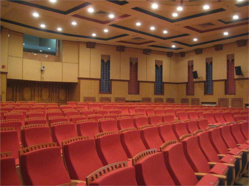 ترميم مسرح إدارة التربية والتعليم بمنطقة تبوك
