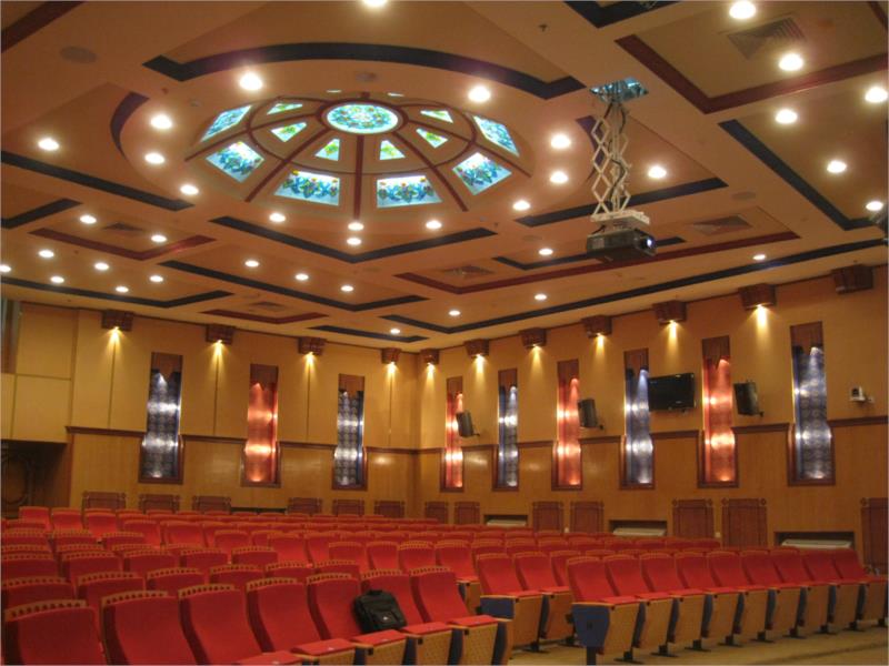 ترميم مسرح إدارة التربية والتعليم بمنطقة تبوك