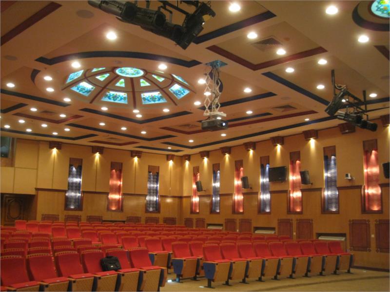 ترميم مسرح إدارة التربية والتعليم بمنطقة تبوك