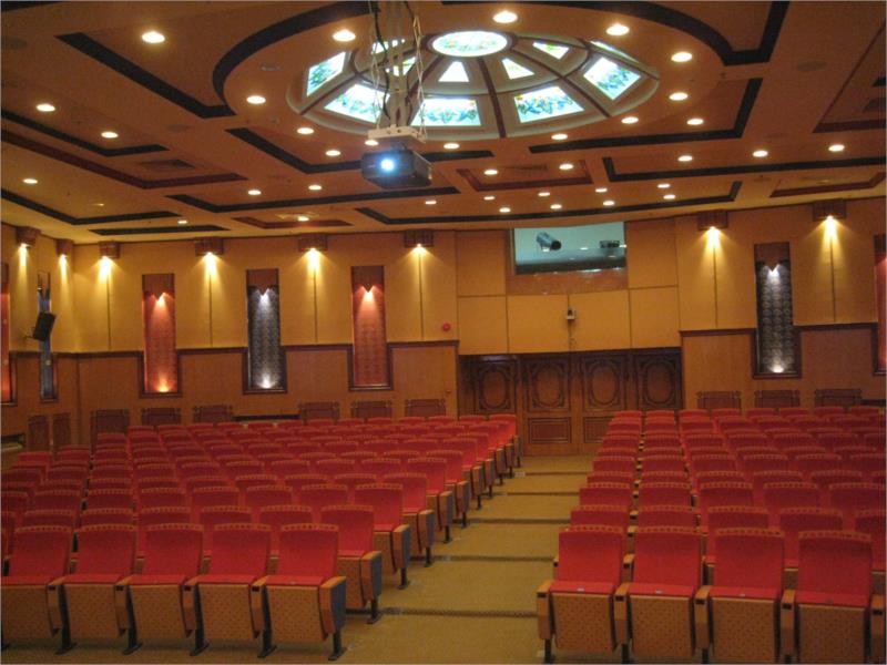 ترميم مسرح إدارة التربية والتعليم بمنطقة تبوك