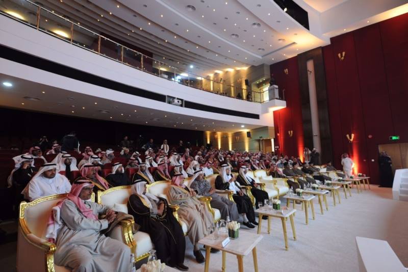 تجهيز و تأثيث مسرح إدارة التعليم - محافظة العلا