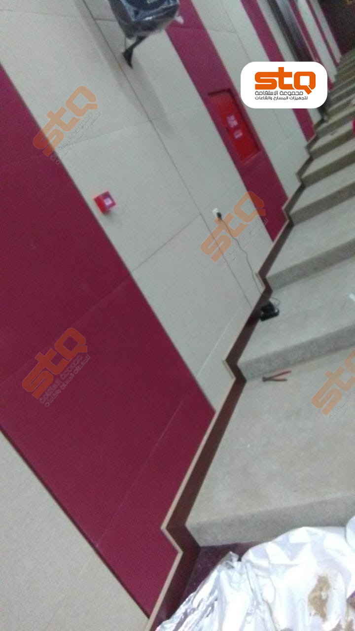 تجهيز وتأثيث مسرح النادي الأدبي بأبها