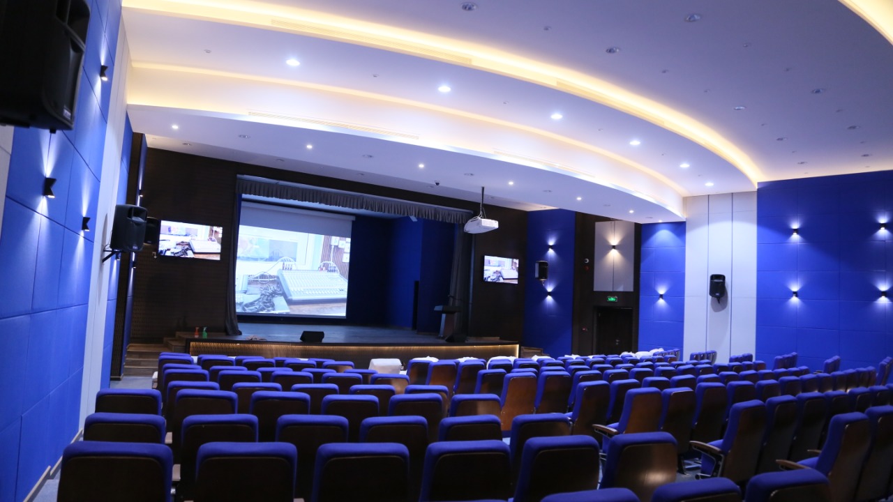 مسرح إدارة التعليم محافظة الطائف .