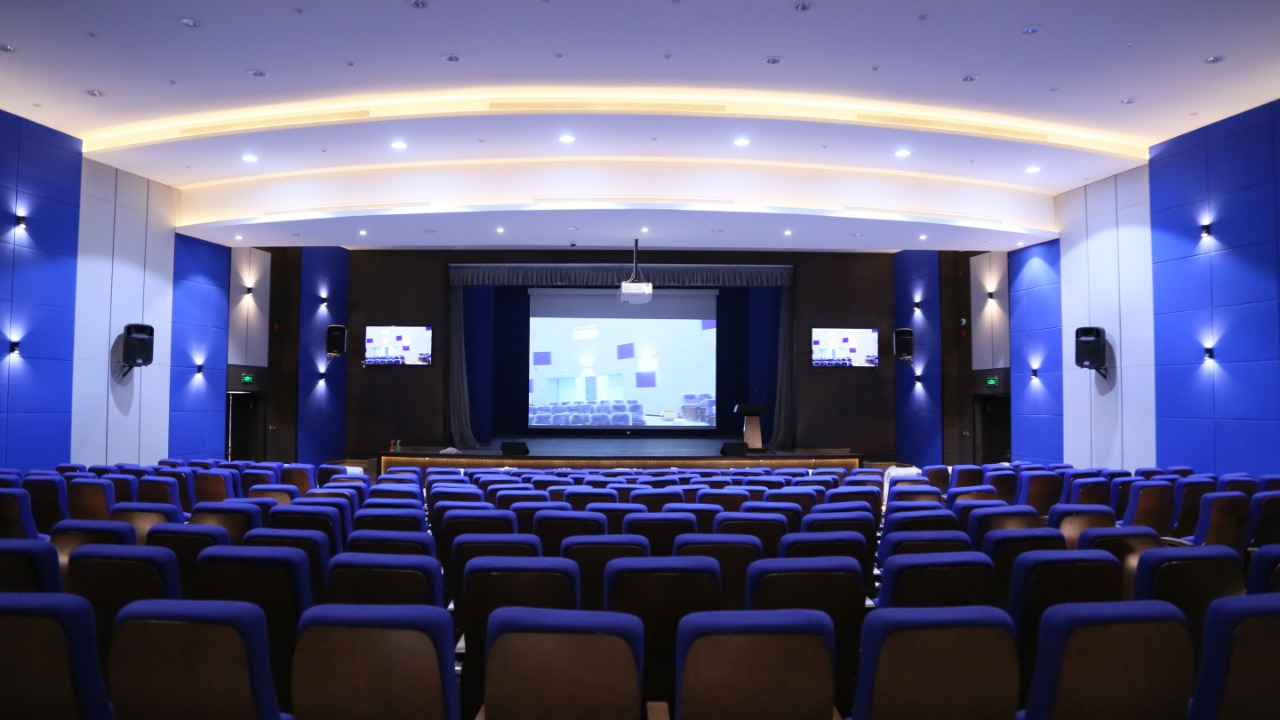 مسرح إدارة التعليم محافظة الطائف .