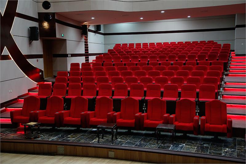 مسرح إدارة التربية والتعليم بمحافظة القويعية